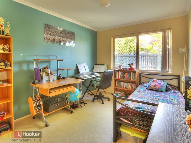 3 Branxton Place, Parkinson QLD 4115