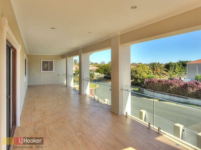 2 Amber Close, Eight Mile Plains QLD 4113