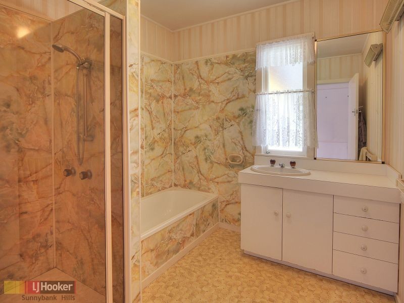 72 Fairbank Street, Sunnybank QLD 4109