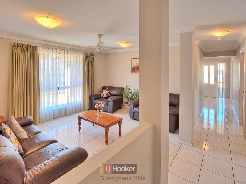 24 Stratus Place, Calamvale QLD 4116