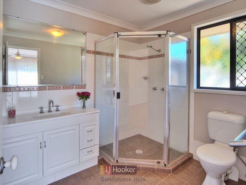 24 Stratus Place, Calamvale QLD 4116