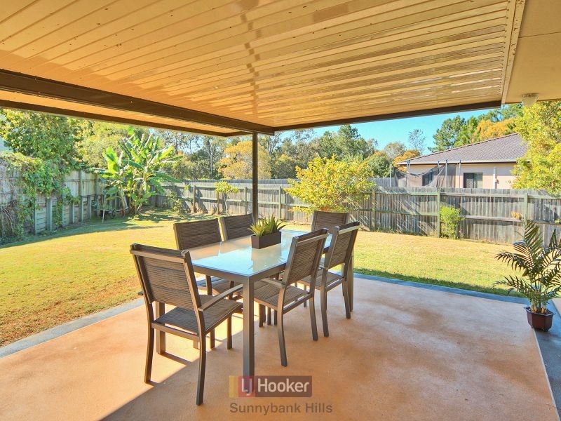 24 Stratus Place, Calamvale QLD 4116