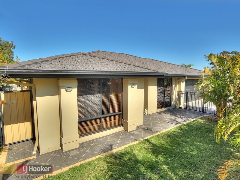 23 Woodlark Crescent, Parkinson QLD 4115