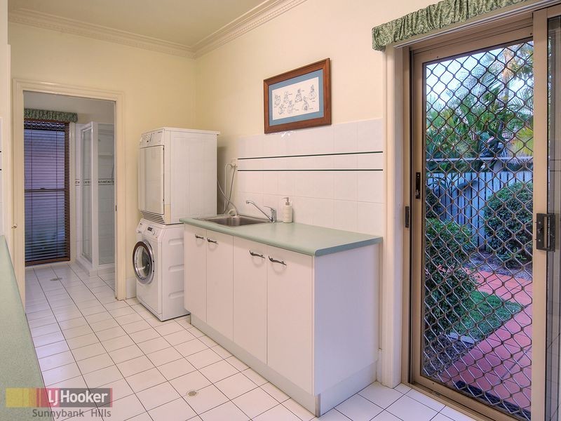 8/330 Springwood Road, Springwood QLD 4127