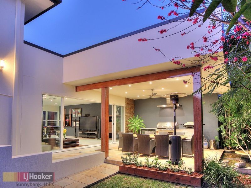 14 Lincoln Place, Stretton QLD 4116