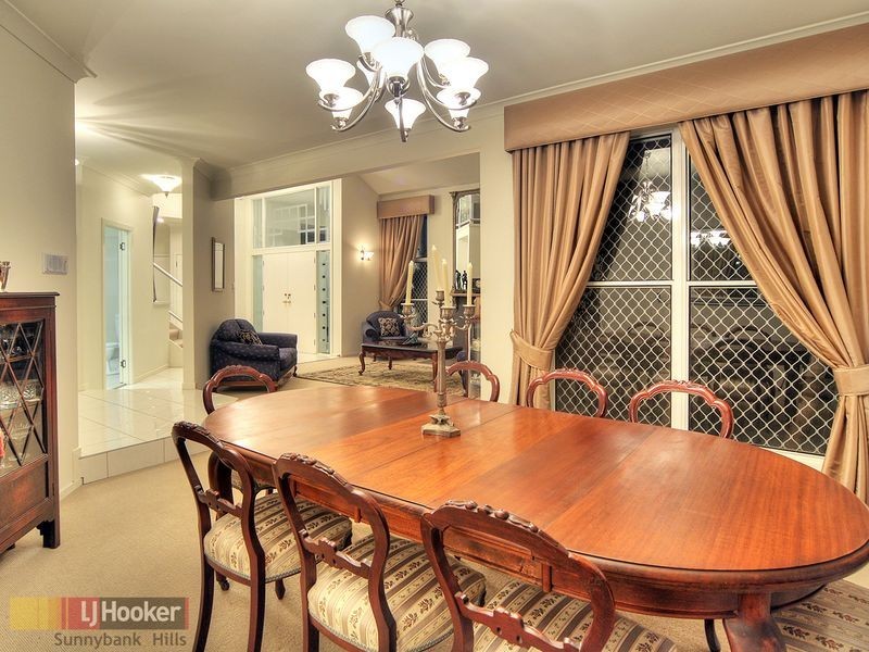 14 Lincoln Place, Stretton QLD 4116