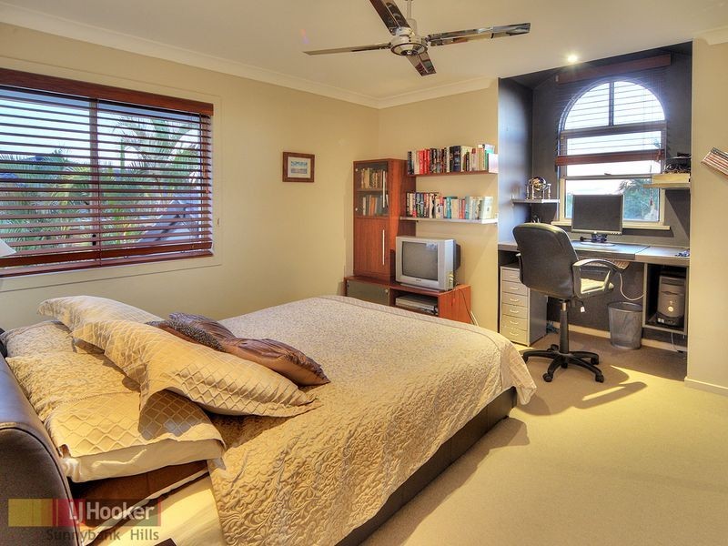 14 Lincoln Place, Stretton QLD 4116