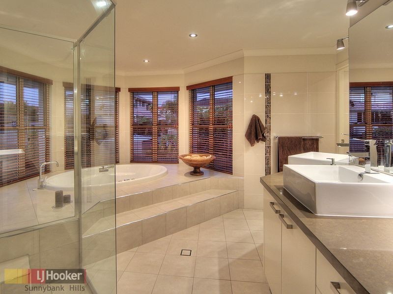 14 Lincoln Place, Stretton QLD 4116