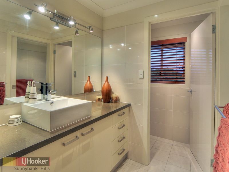 14 Lincoln Place, Stretton QLD 4116