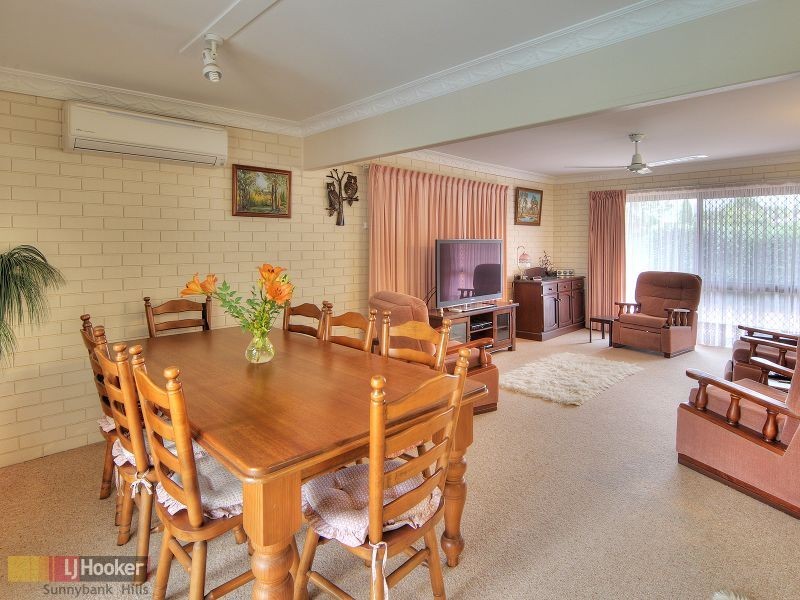 16 Cressbrook Street, Eight Mile Plains QLD 4113