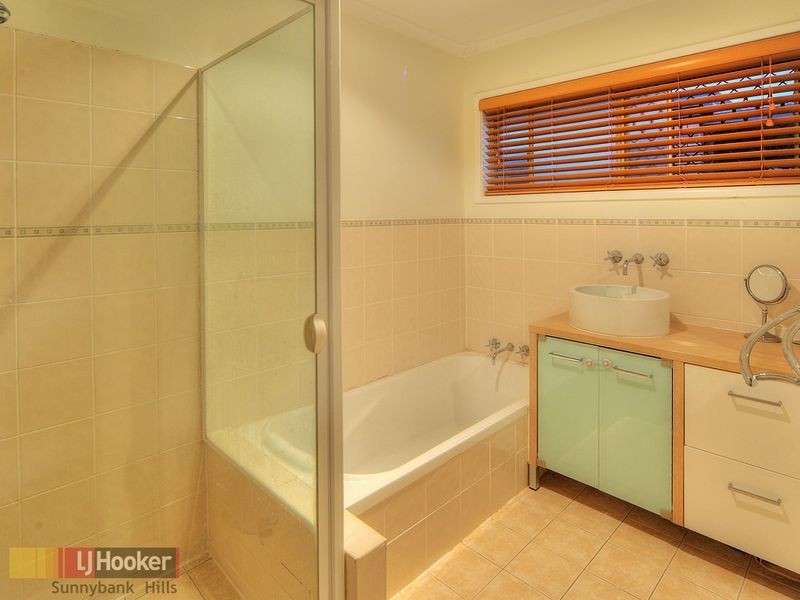 19 Terowi Street, Sunnybank Hills QLD 4109