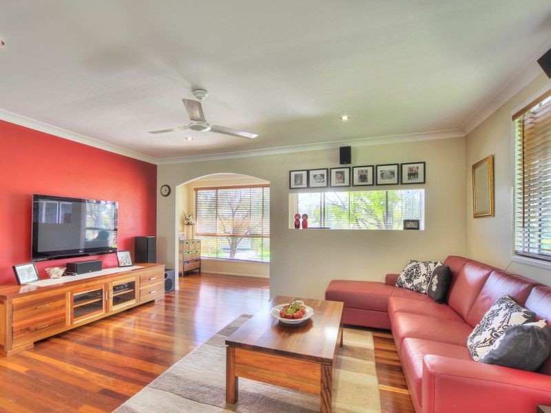 68 Ervatamia Street, Runcorn QLD 4113