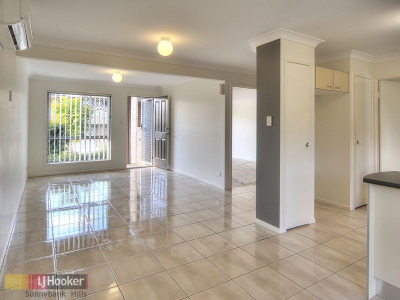 8/2311 Logan Road, Eight Mile Plains QLD 4113