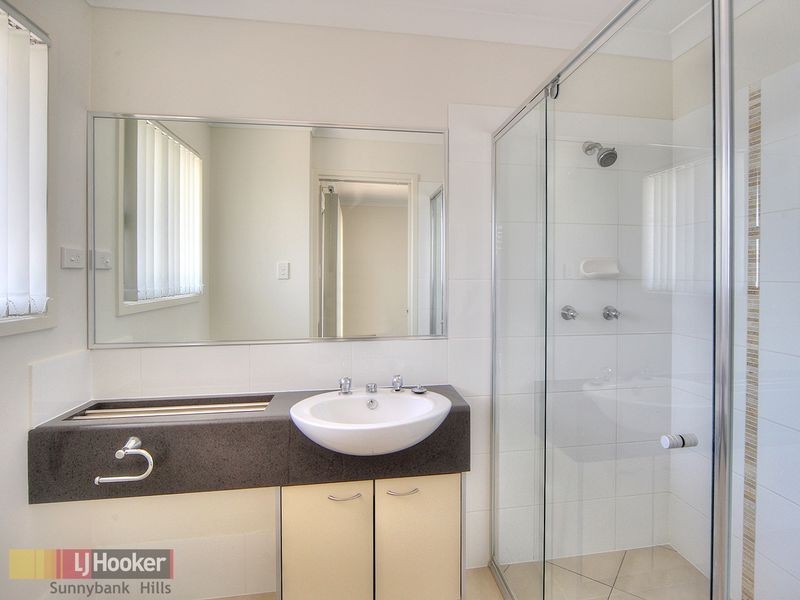 8/2311 Logan Road, Eight Mile Plains QLD 4113