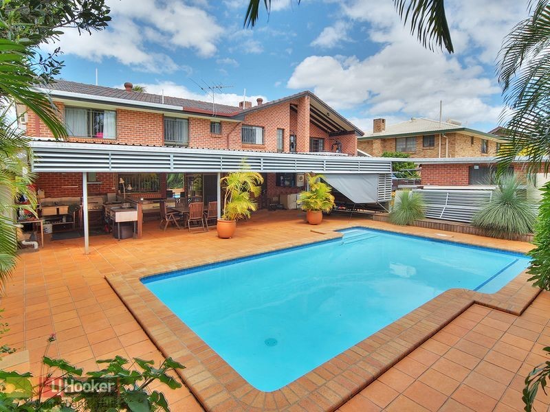 12 Parnassus Street, Robertson QLD 4109