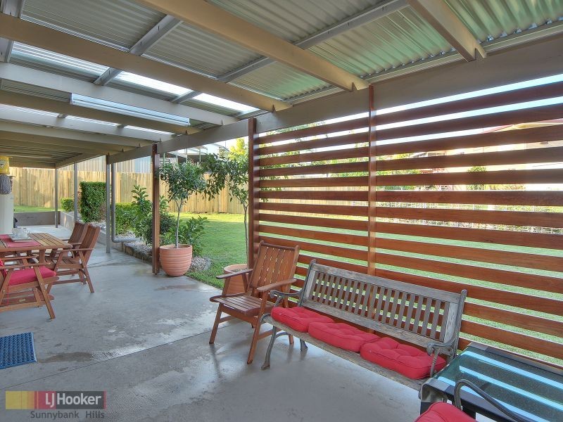 11 Le Grand Street, Macgregor QLD 4109