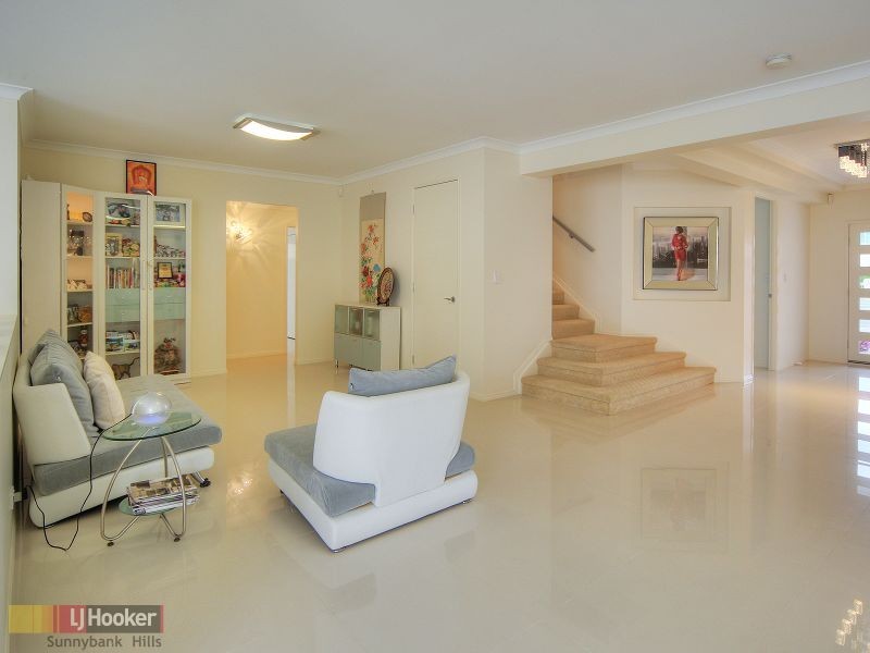 130 The Avenue, Sunnybank Hills QLD 4109