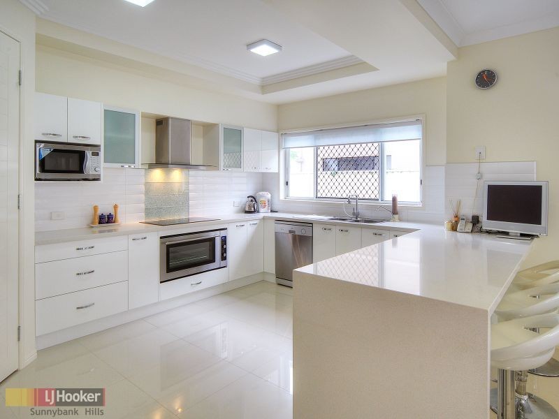 130 The Avenue, Sunnybank Hills QLD 4109