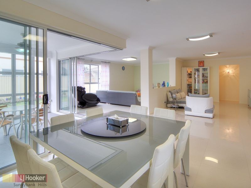 130 The Avenue, Sunnybank Hills QLD 4109