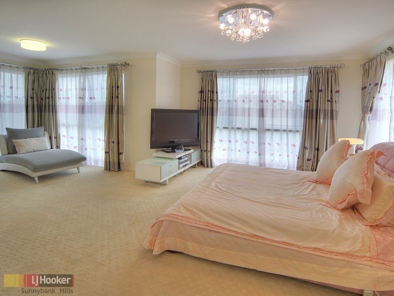 130 The Avenue, Sunnybank Hills QLD 4109