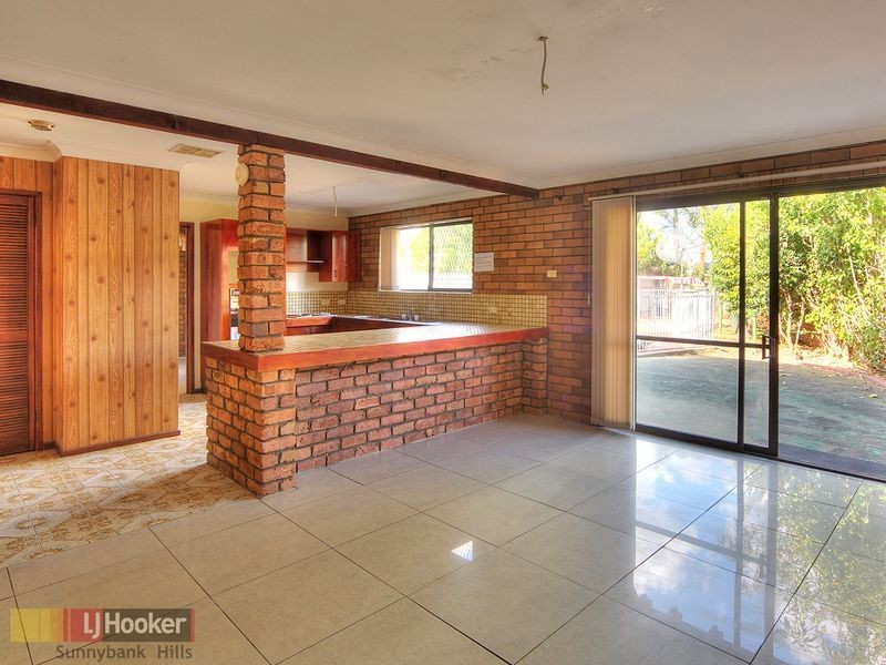 23 Yamal Street, Robertson QLD 4109