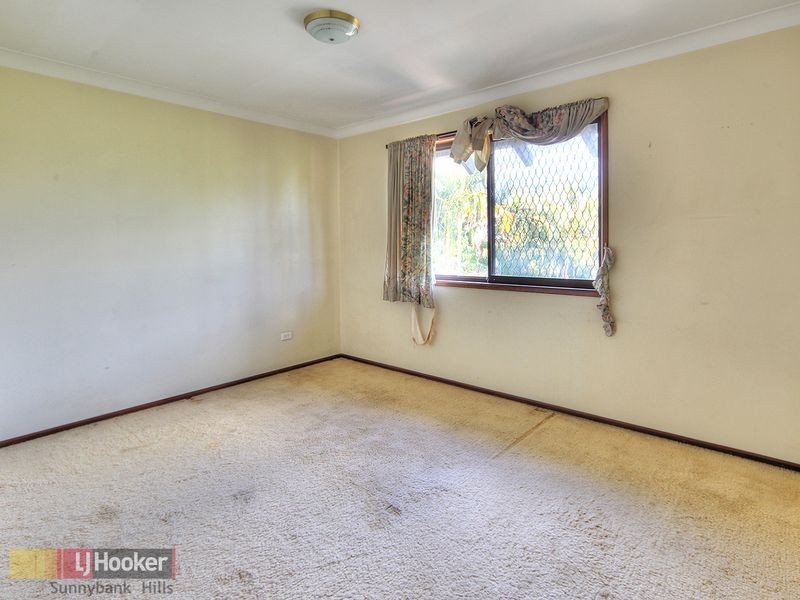 23 Yamal Street, Robertson QLD 4109