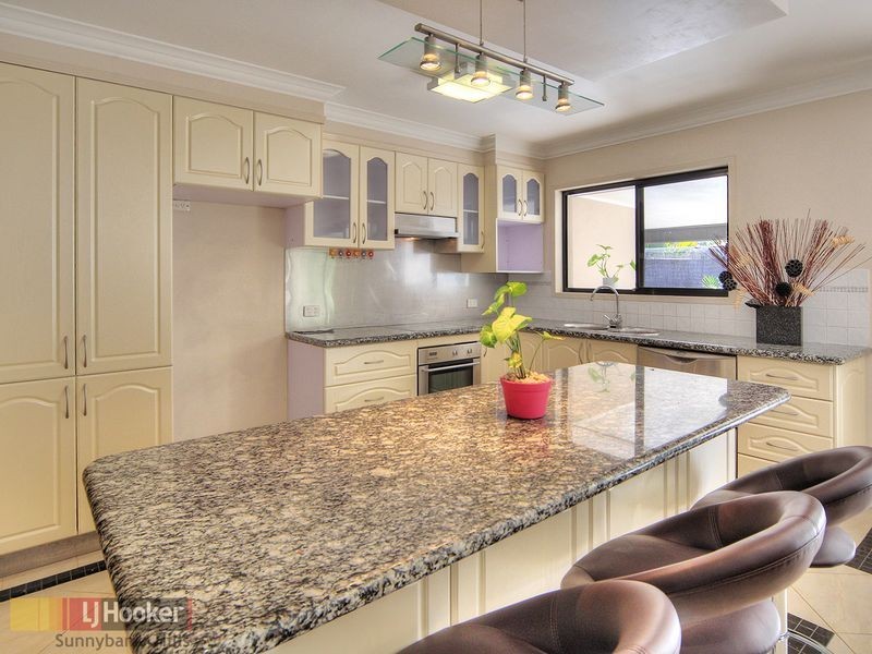 28 Turnmill Street, Macgregor QLD 4109