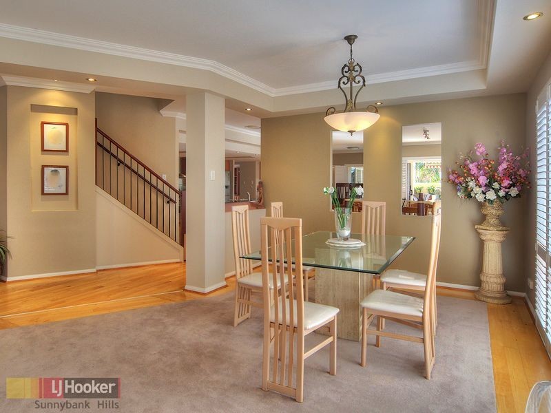 15 Hanrahan Street, Robertson QLD 4109