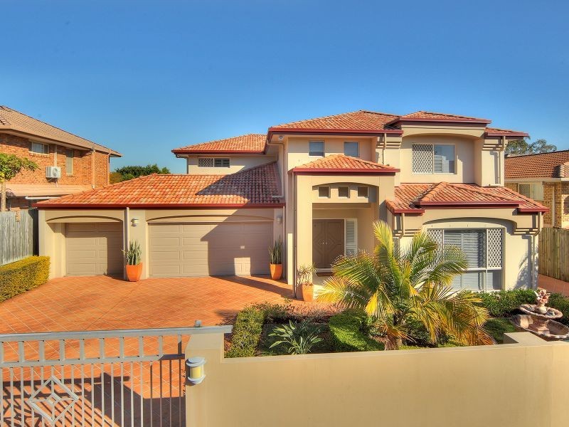 15 Hanrahan Street, Robertson QLD 4109