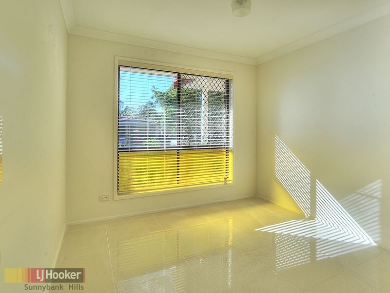 18 Tanglewood Street, Runcorn QLD 4113