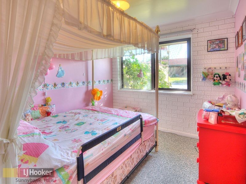 2 Allamanda Street, Runcorn QLD 4113