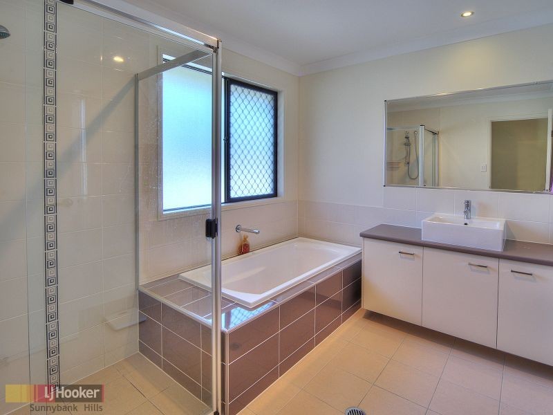 377 Benhiam Street, Calamvale QLD 4116