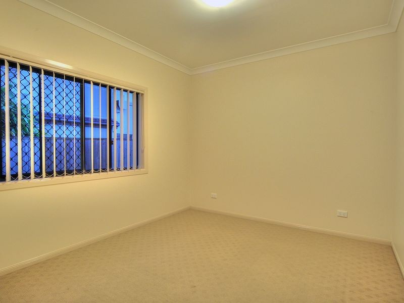 86 Birchwood Place, Stretton QLD 4116