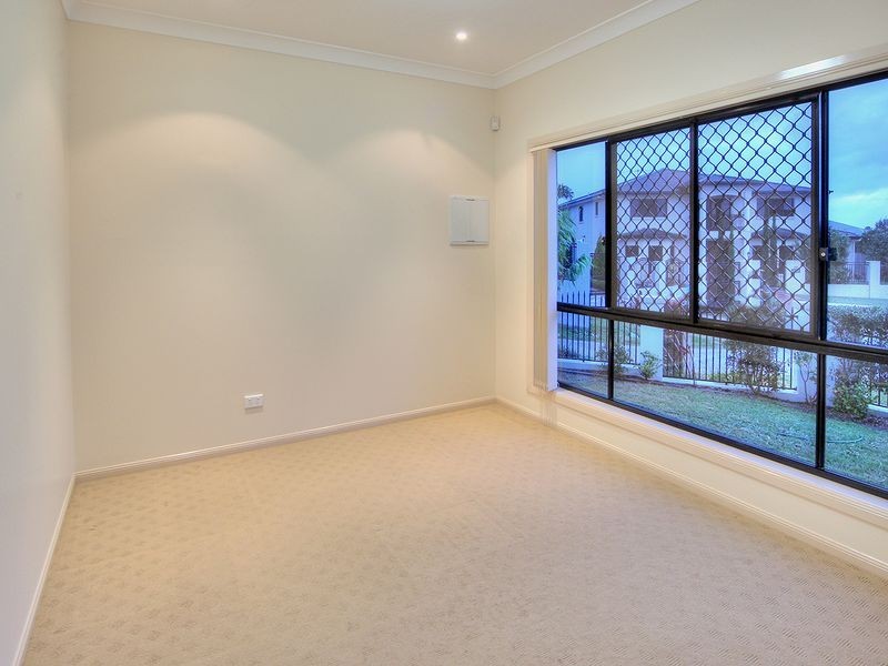 86 Birchwood Place, Stretton QLD 4116