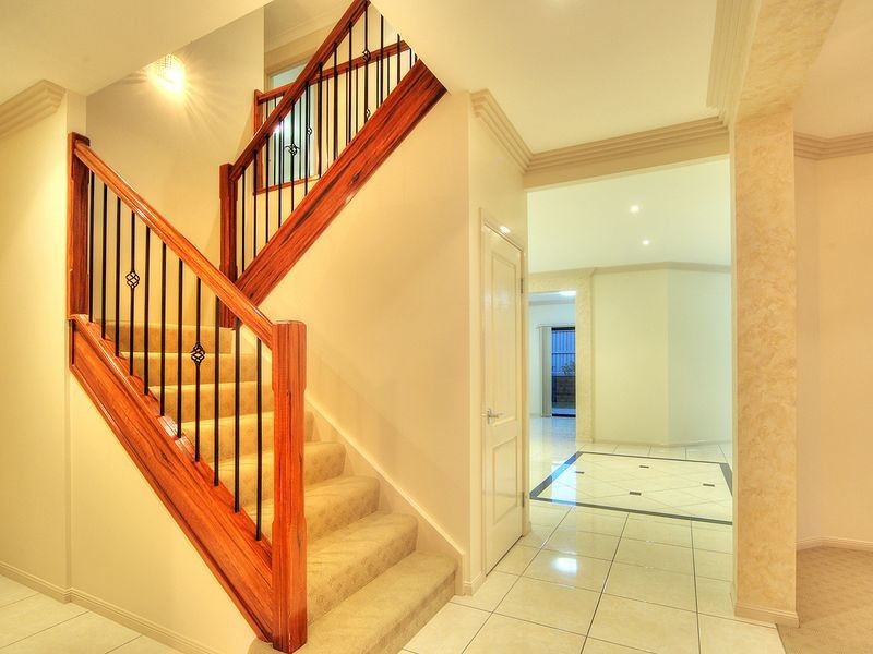 86 Birchwood Place, Stretton QLD 4116