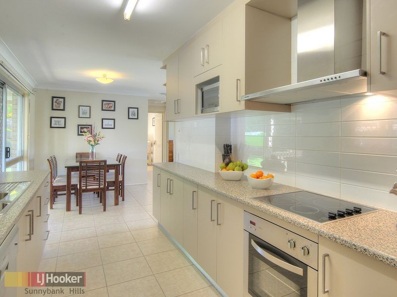 2 Rapanea Street, Algester QLD 4115