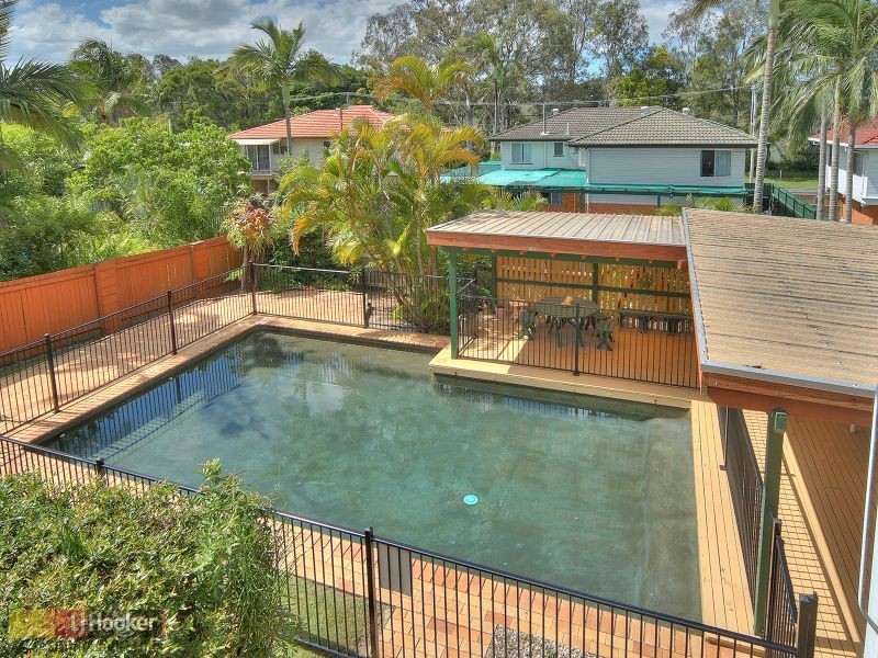 8 Bettina Street, Macgregor QLD 4109