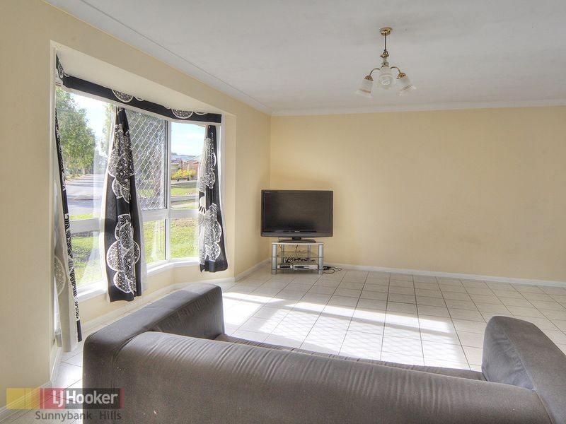 11 Allarton Street, Coopers Plains QLD 4108