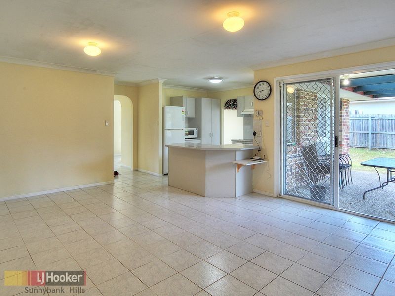 11 Allarton Street, Coopers Plains QLD 4108