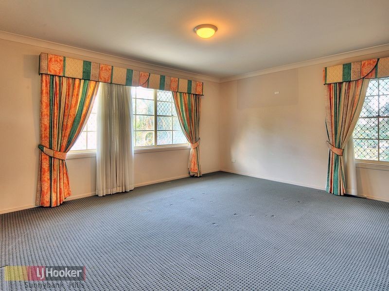 46 Honeysuckle Way, Calamvale QLD 4116