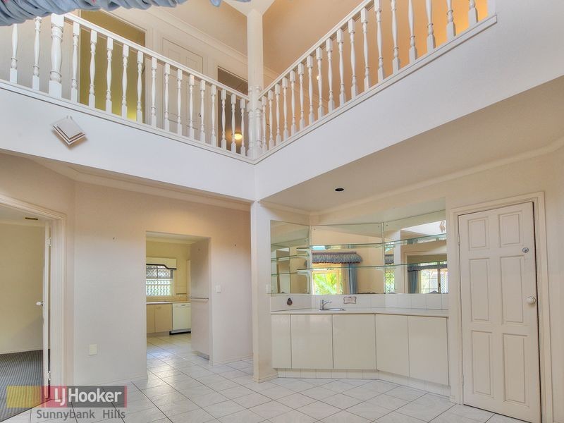 46 Honeysuckle Way, Calamvale QLD 4116