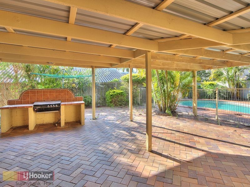 46 Honeysuckle Way, Calamvale QLD 4116