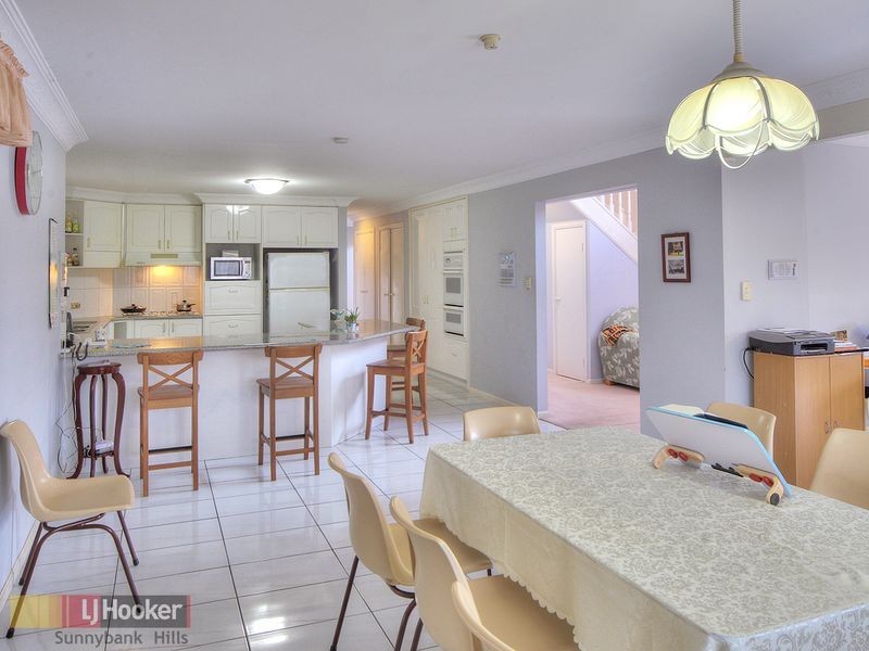 49 Maywood Crescent, Calamvale QLD 4116