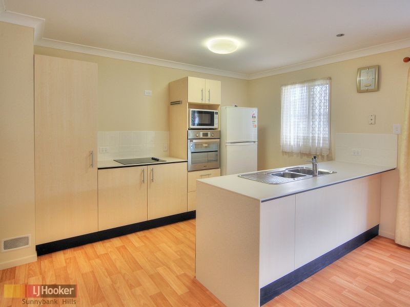 6 Bridgewater Close, Drewvale QLD 4116