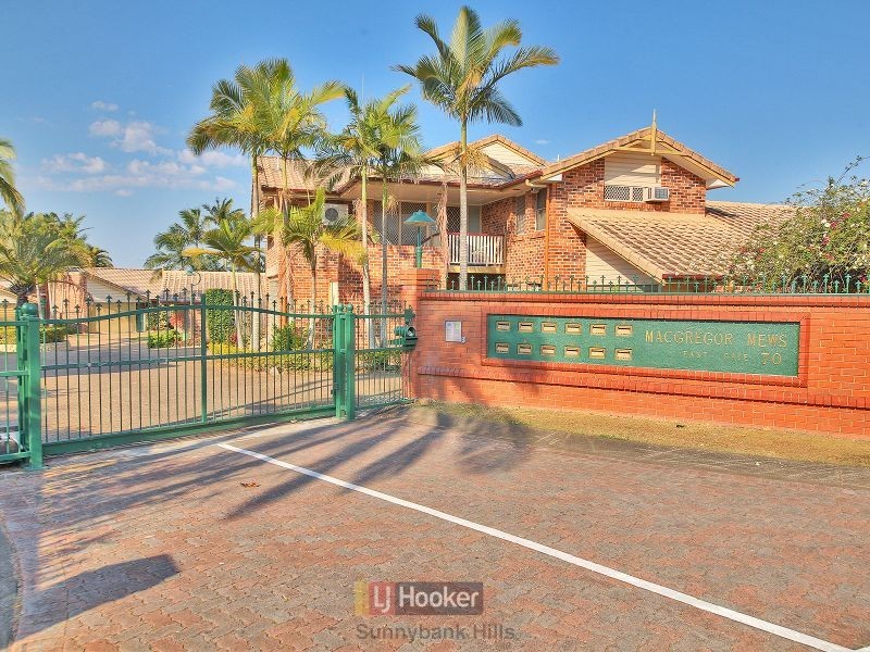 1/70 Delfin Drive, Macgregor QLD 4109