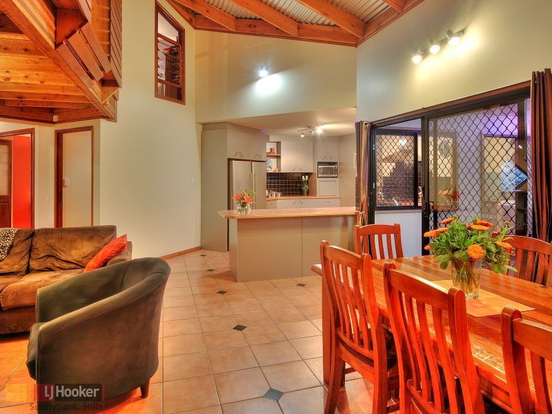 74 Prospect Street, Parkinson QLD 4115