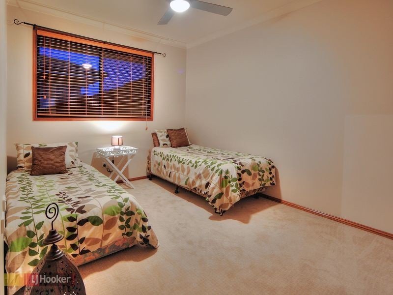 74 Prospect Street, Parkinson QLD 4115