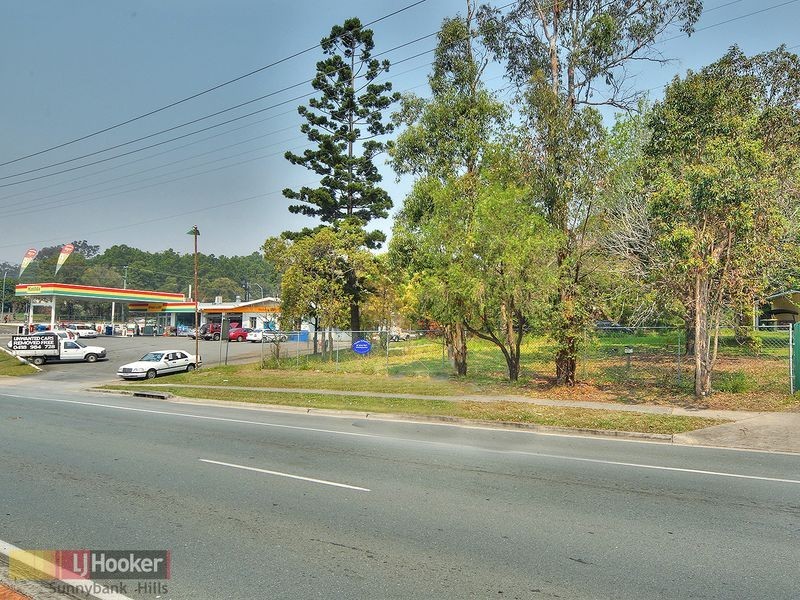 2469 Logan Road, Eight Mile Plains QLD 4113