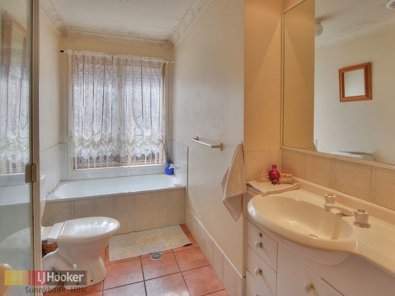 3 Eastwood Close, Sunnybank Hills QLD 4109