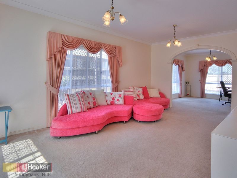 22 Charles Place, Runcorn QLD 4113